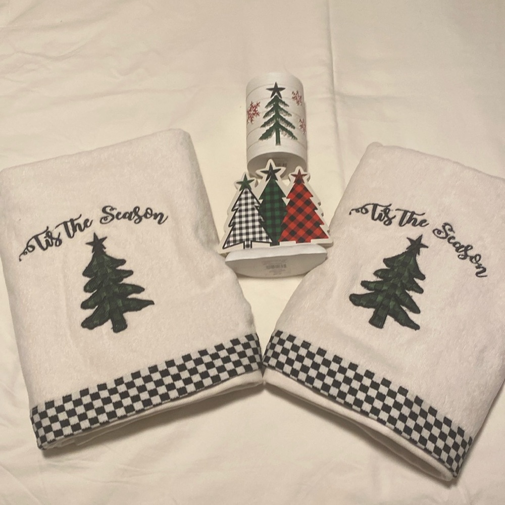 Tis the Season - 4 pieces Avanti Home
